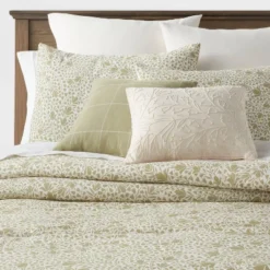 8pc Floral Comforter Set Green - Threshold™ -Threshold GUEST 8a015afd 3d11 4b0c ba31 a8a19a188b85
