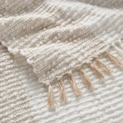 Chunky Woven Color Block Bed Throw White/Natural - Threshold™ -Threshold GUEST 9d363327 ce36 42e4 bd13 963fb0335cd9