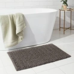 20"x32" Chunky Bath Rug Radiant Gray - Threshold™