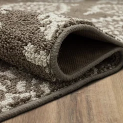 Paisley Tufted Rug - Threshold™ -Threshold GUEST f46a7d32 96c9 4954 b482 873f7b6d7e1b